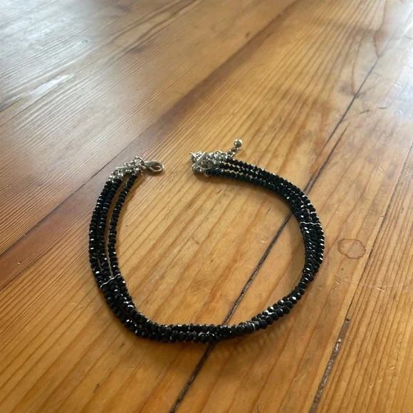 Elegant Black Beaded Choker Necklace - Picture 3 of 4